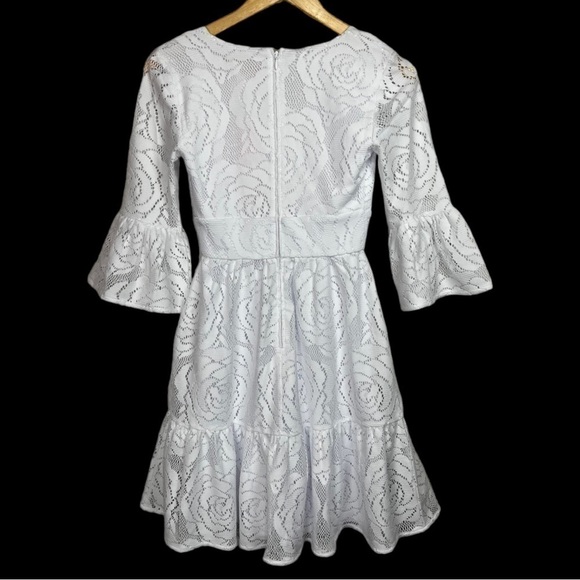 Lilly Pulitzer Resort White Cecilia Dress Bungalow Blossom Lace, Size 00… - Picture 5 of 8